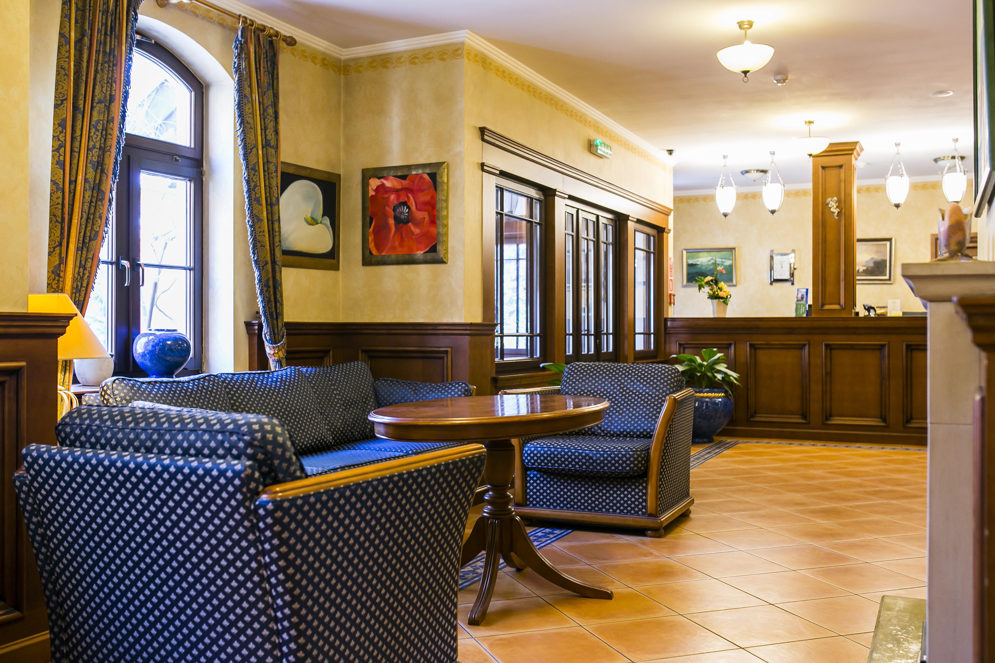 Hotel Opera سوبوت المظهر الخارجي الصورة